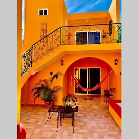 Casa El Flamboyan Dentro De La Ciudad Amurallada แคมเปเช ภายนอก รูปภาพ